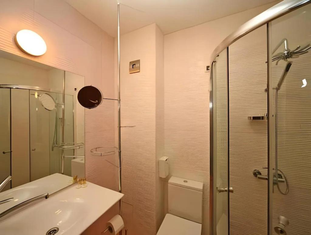 Hotel City Pleven Eksteriør bilde